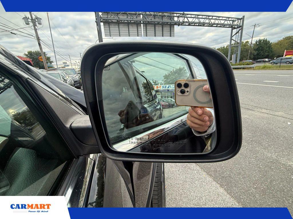 used 2017 Jeep Grand Cherokee car, priced at $15,295