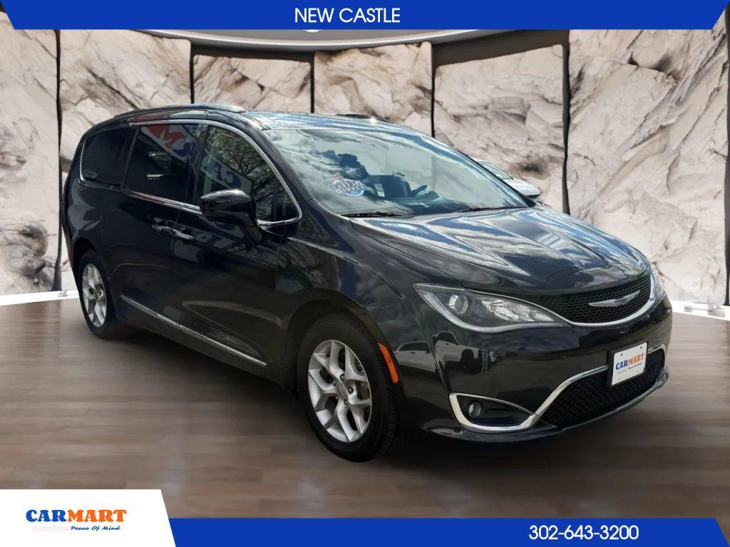 used 2018 Chrysler Pacifica car, priced at $14,164