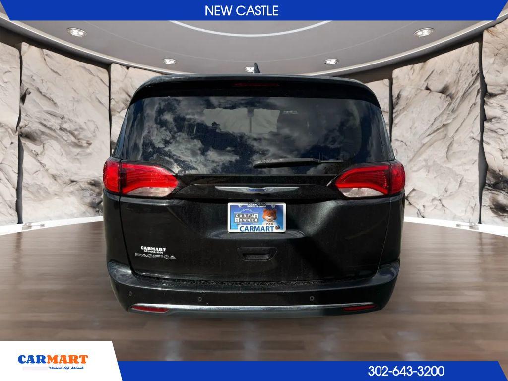 used 2018 Chrysler Pacifica car, priced at $14,164