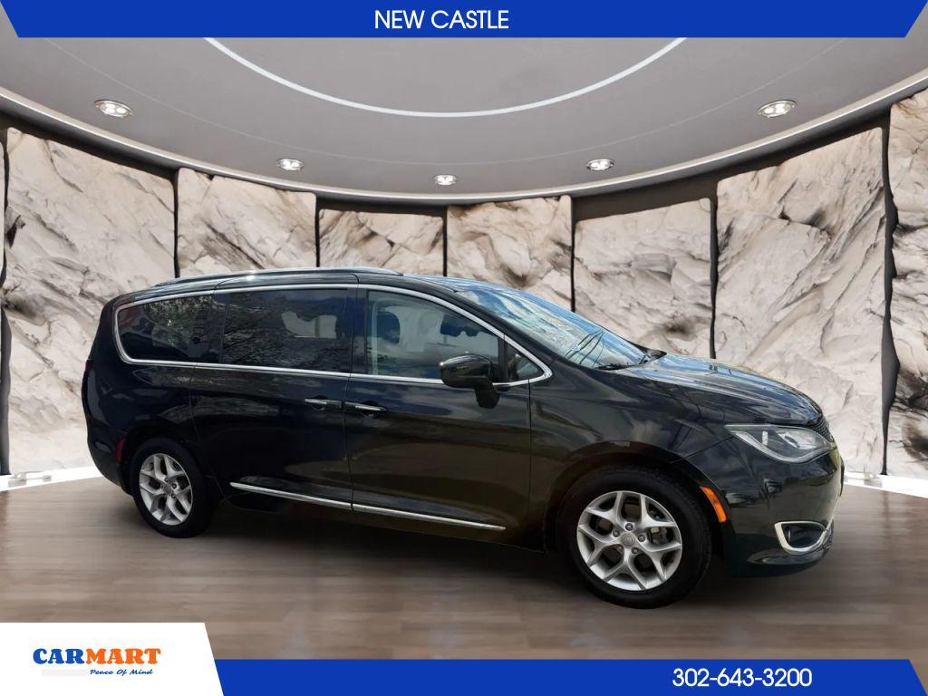 used 2018 Chrysler Pacifica car, priced at $14,164