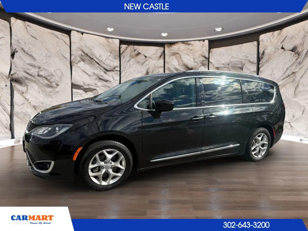 used 2018 Chrysler Pacifica car, priced at $14,164