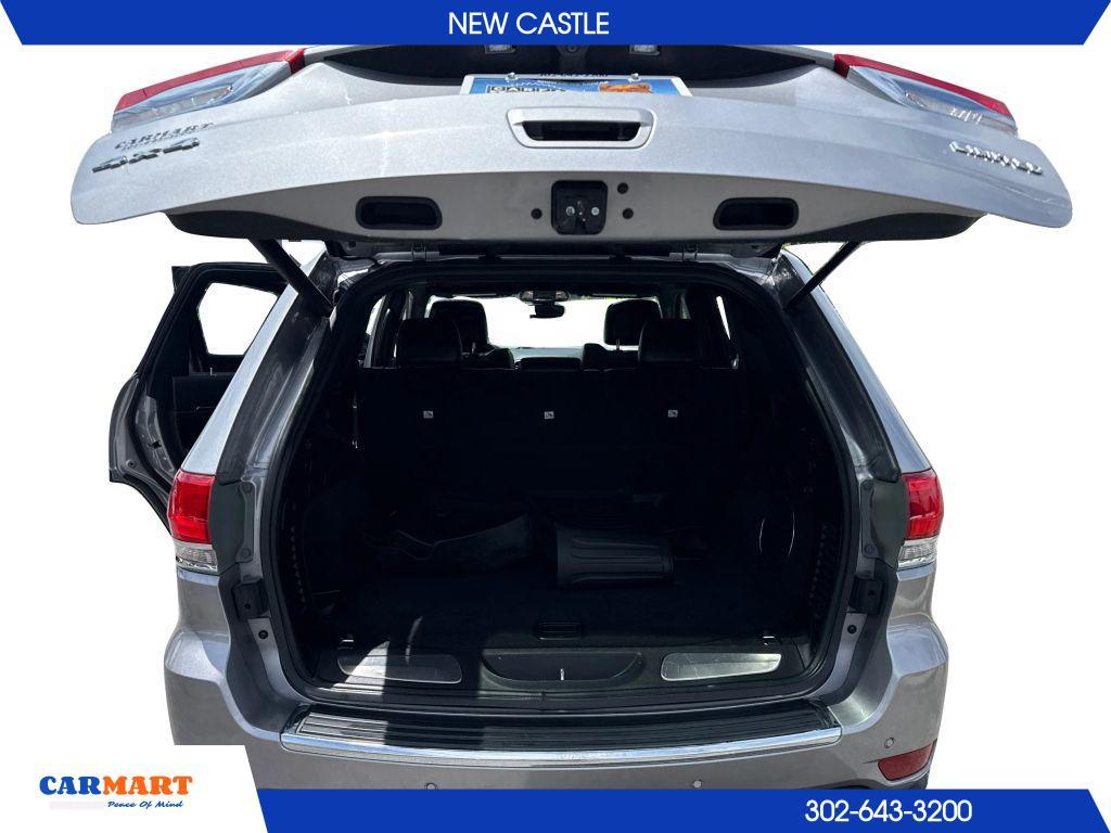 used 2018 Jeep Grand Cherokee car, priced at $15,979