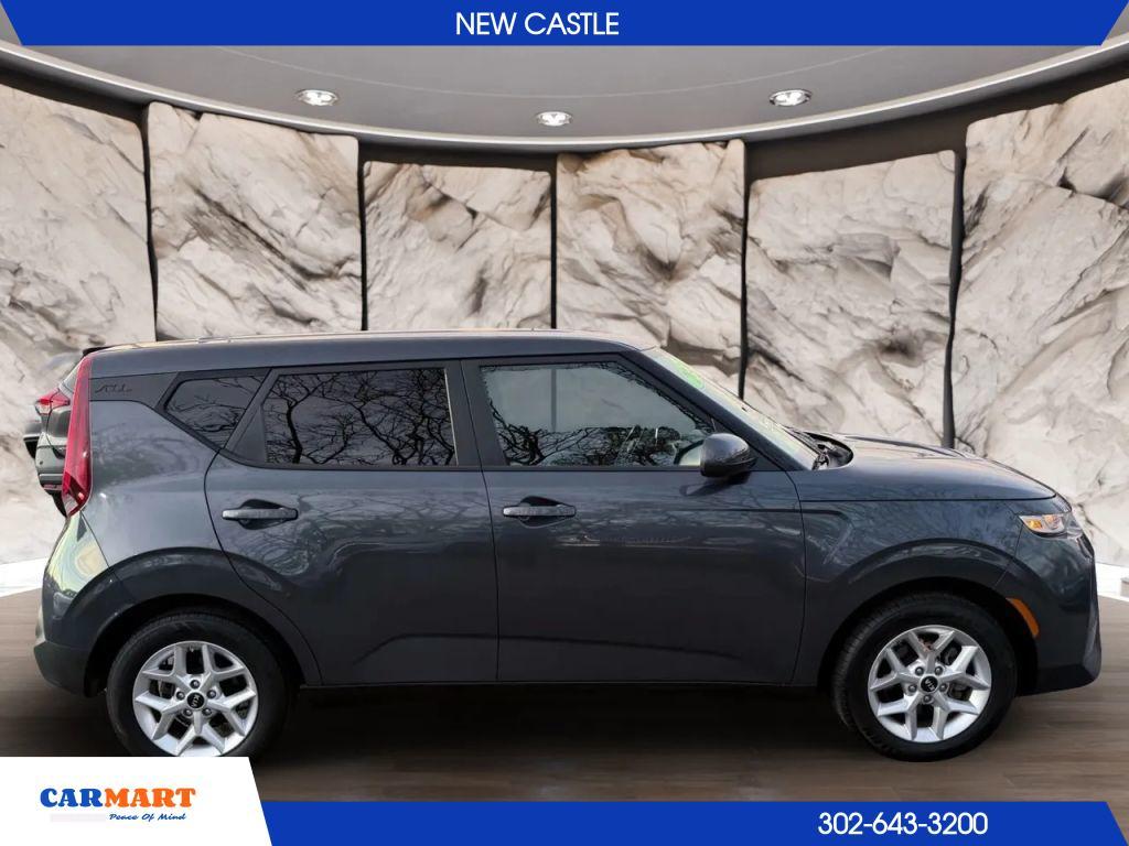 used 2021 Kia Soul car, priced at $13,502