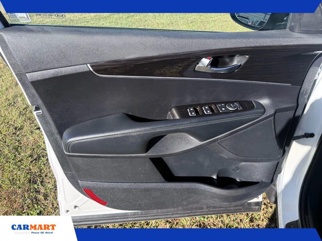 used 2019 Kia Sorento car, priced at $12,901
