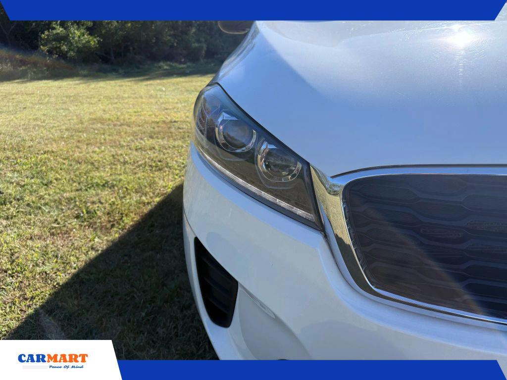 used 2019 Kia Sorento car, priced at $12,901