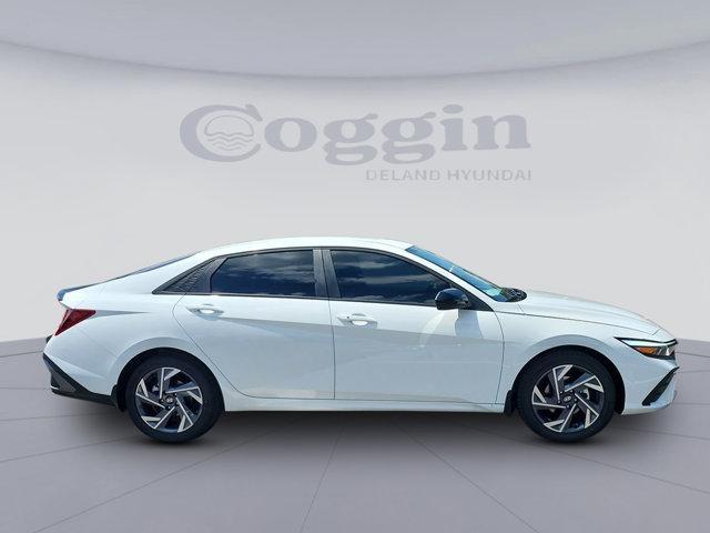new 2025 Hyundai Elantra car, priced at $22,854