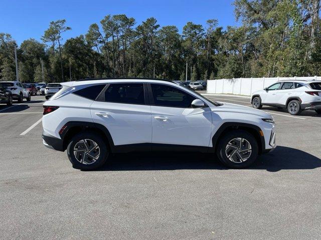 new 2025 Hyundai Tucson Hybrid car, priced at $34,978