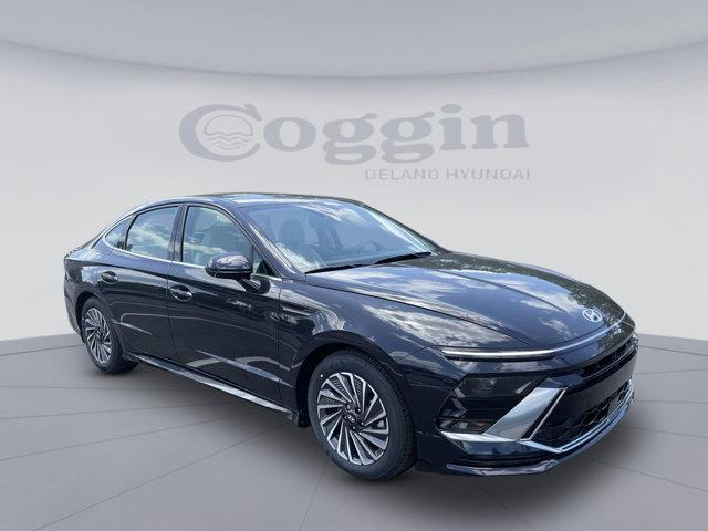 new 2025 Hyundai Sonata Hybrid car, priced at $31,179