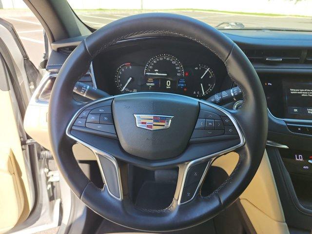 used 2018 Cadillac XT5 car, priced at $15,100