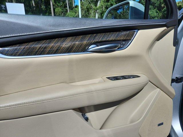 used 2018 Cadillac XT5 car, priced at $15,100