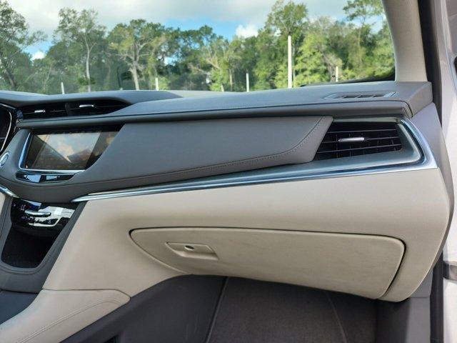 used 2017 Cadillac XT5 car, priced at $17,598