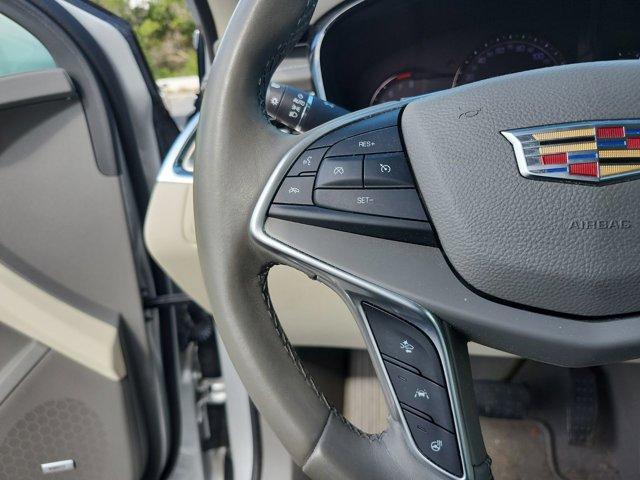 used 2017 Cadillac XT5 car, priced at $17,598