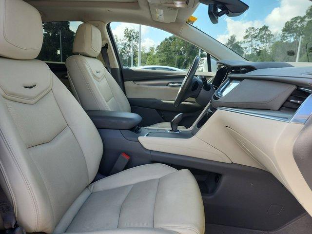 used 2017 Cadillac XT5 car, priced at $17,598