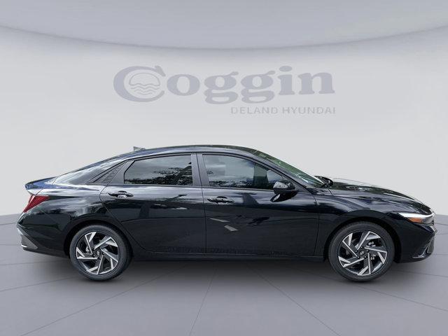 new 2025 Hyundai Elantra car, priced at $22,424