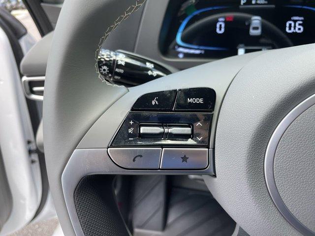 new 2025 Hyundai Elantra car, priced at $23,513
