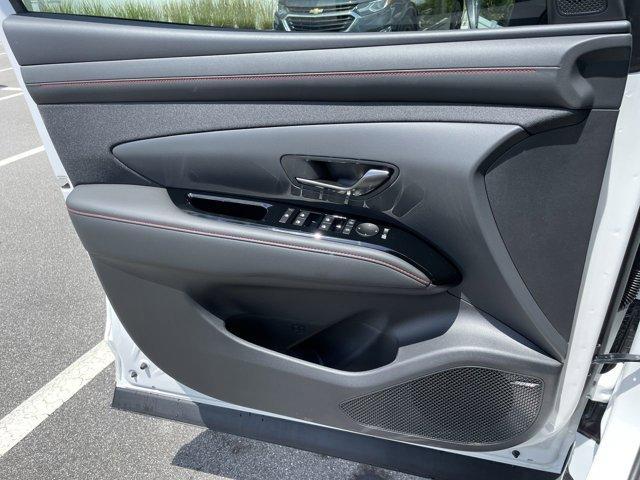 new 2025 Hyundai TUCSON Hybrid car, priced at $38,362