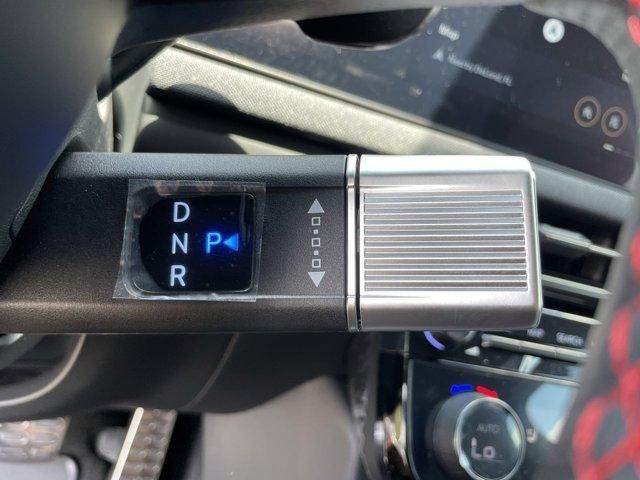 new 2025 Hyundai TUCSON Hybrid car, priced at $38,362