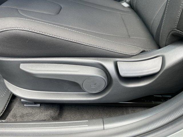 new 2025 Hyundai Elantra car, priced at $22,424