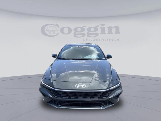 new 2025 Hyundai Elantra car, priced at $22,424