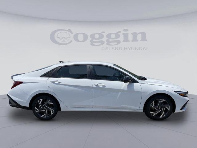 new 2025 Hyundai Elantra car, priced at $23,514