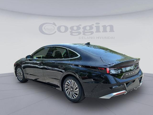new 2025 Hyundai Sonata Hybrid car, priced at $37,053