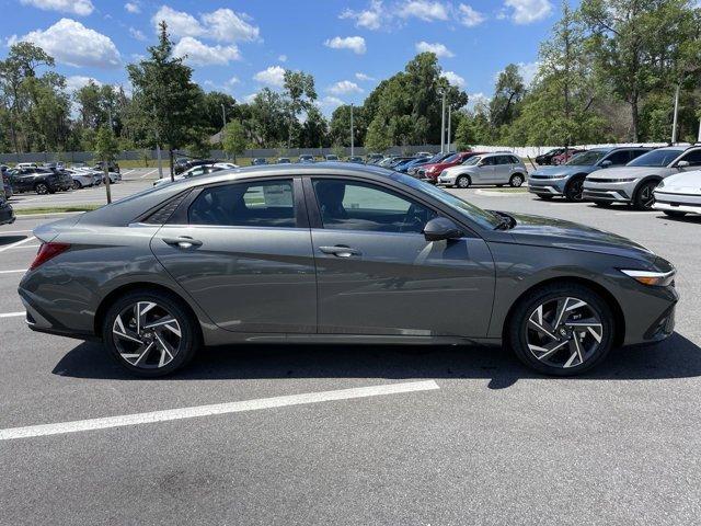 new 2025 Hyundai ELANTRA HEV car, priced at $29,625