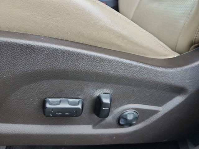 used 2013 Hyundai Santa Fe car, priced at $7,000