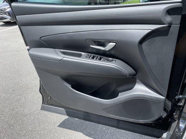new 2025 Hyundai TUCSON Hybrid car, priced at $36,368