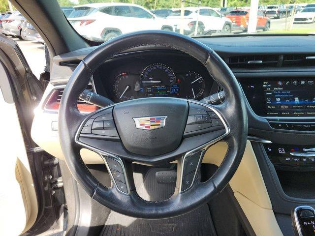 used 2019 Cadillac XT5 car, priced at $24,118