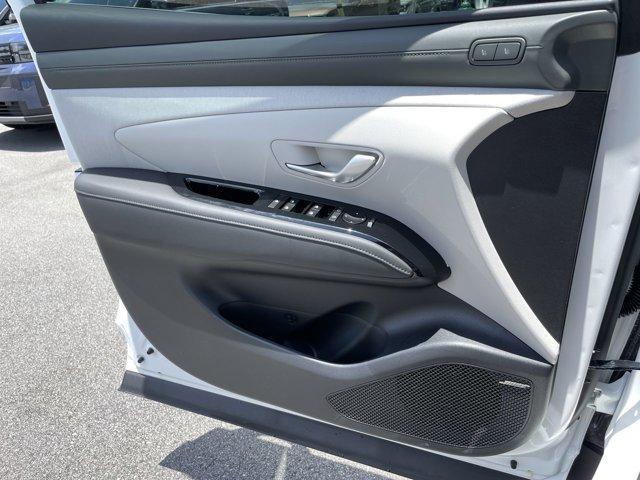 new 2025 Hyundai Tucson car, priced at $38,057
