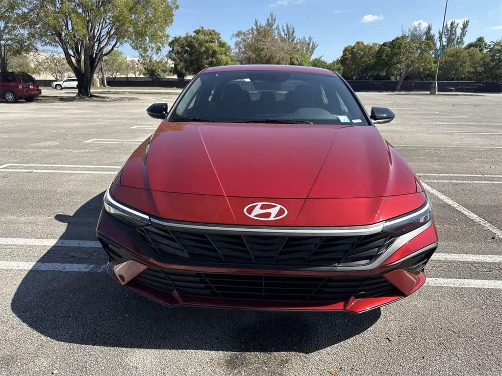 new 2025 Hyundai Elantra car, priced at $24,643