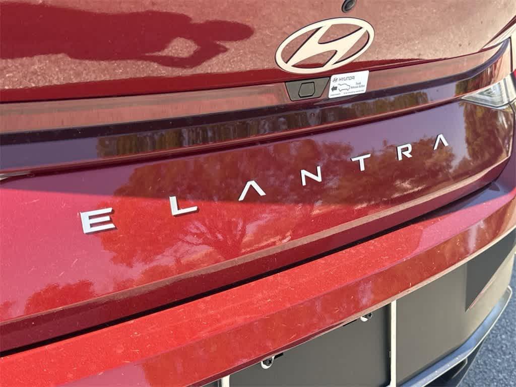 new 2025 Hyundai Elantra car, priced at $24,643