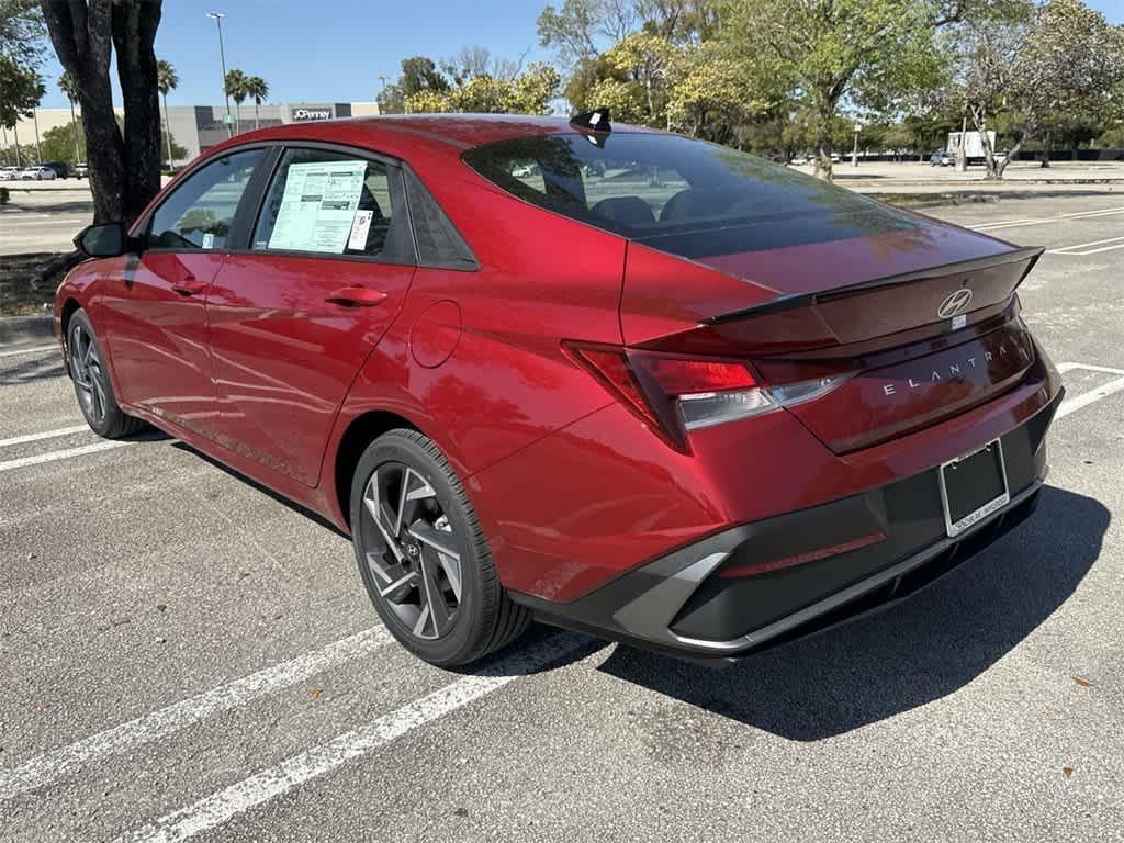 new 2025 Hyundai Elantra car, priced at $24,643