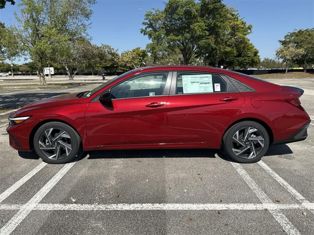 new 2025 Hyundai Elantra car, priced at $24,643