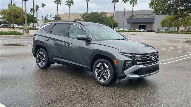 new 2025 Hyundai Tucson Hybrid car, priced at $37,119