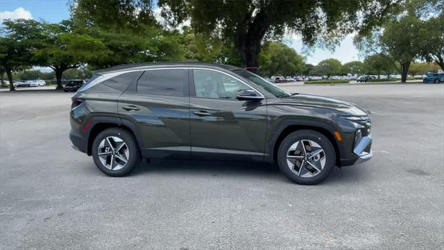 new 2025 Hyundai Tucson car, priced at $34,018