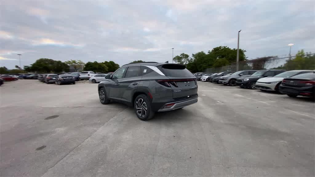 new 2025 Hyundai Tucson car, priced at $39,125