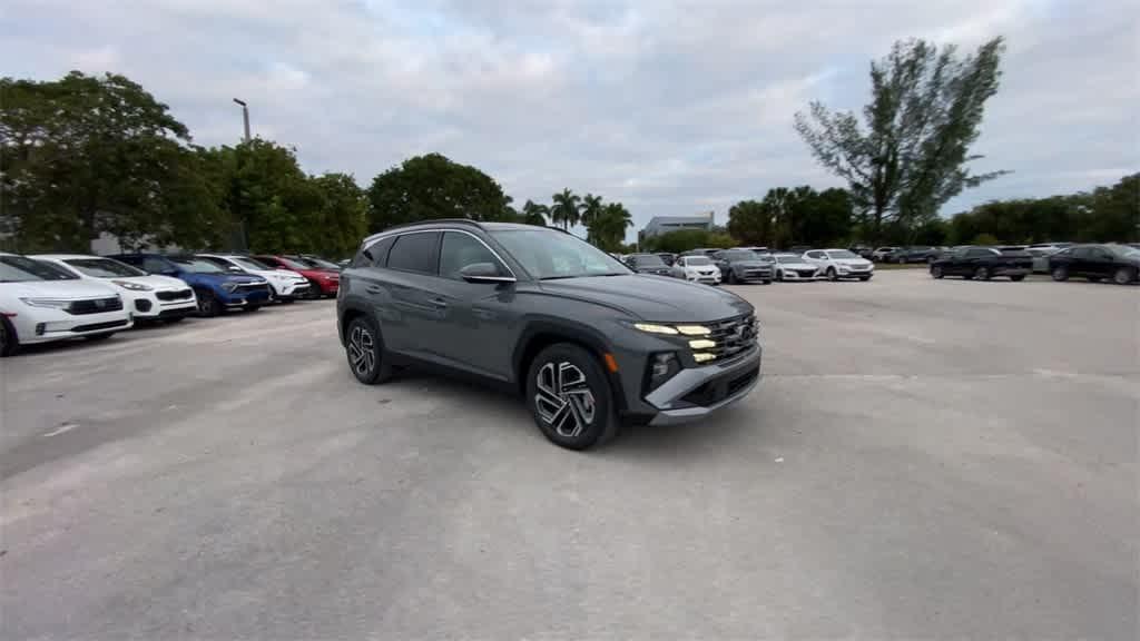 new 2025 Hyundai Tucson car, priced at $39,125