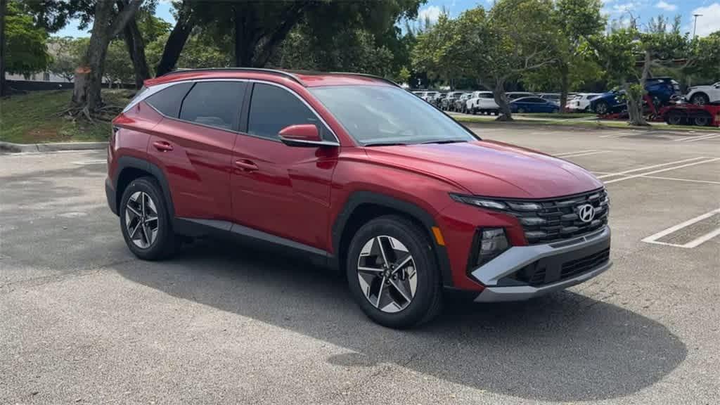 new 2025 Hyundai Tucson car, priced at $34,139