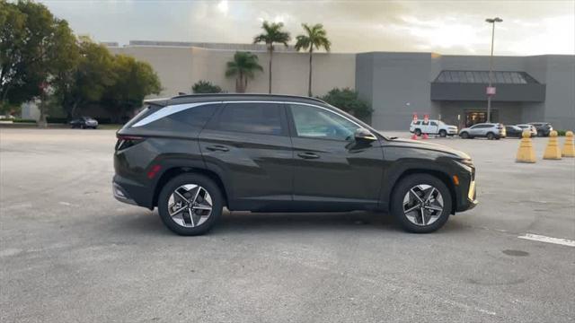 new 2025 Hyundai Tucson car, priced at $34,018