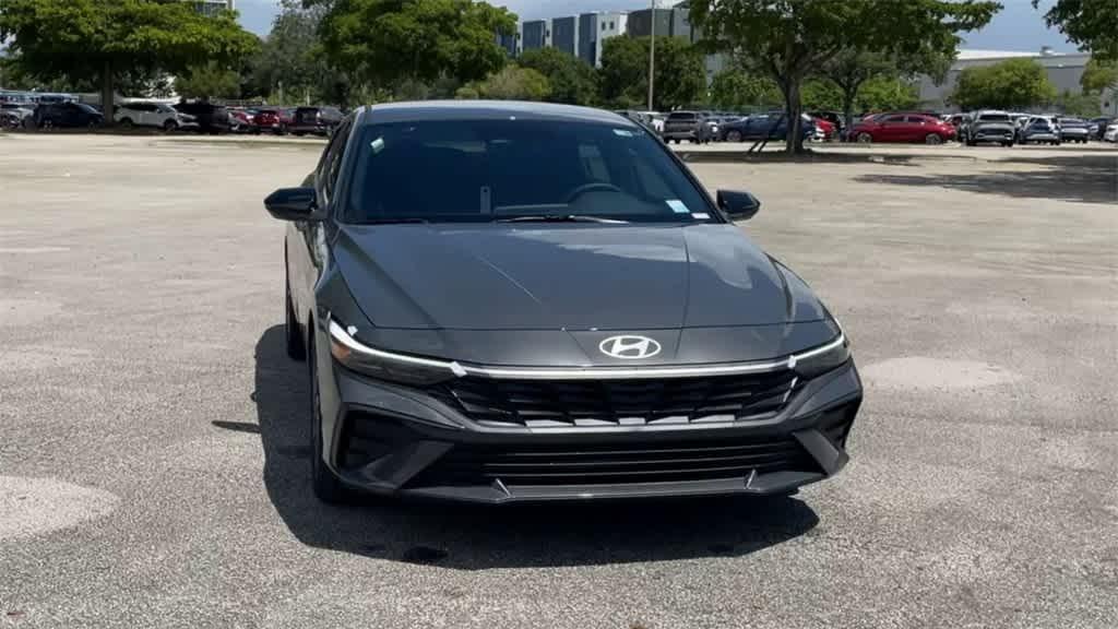 new 2025 Hyundai Elantra car, priced at $23,982