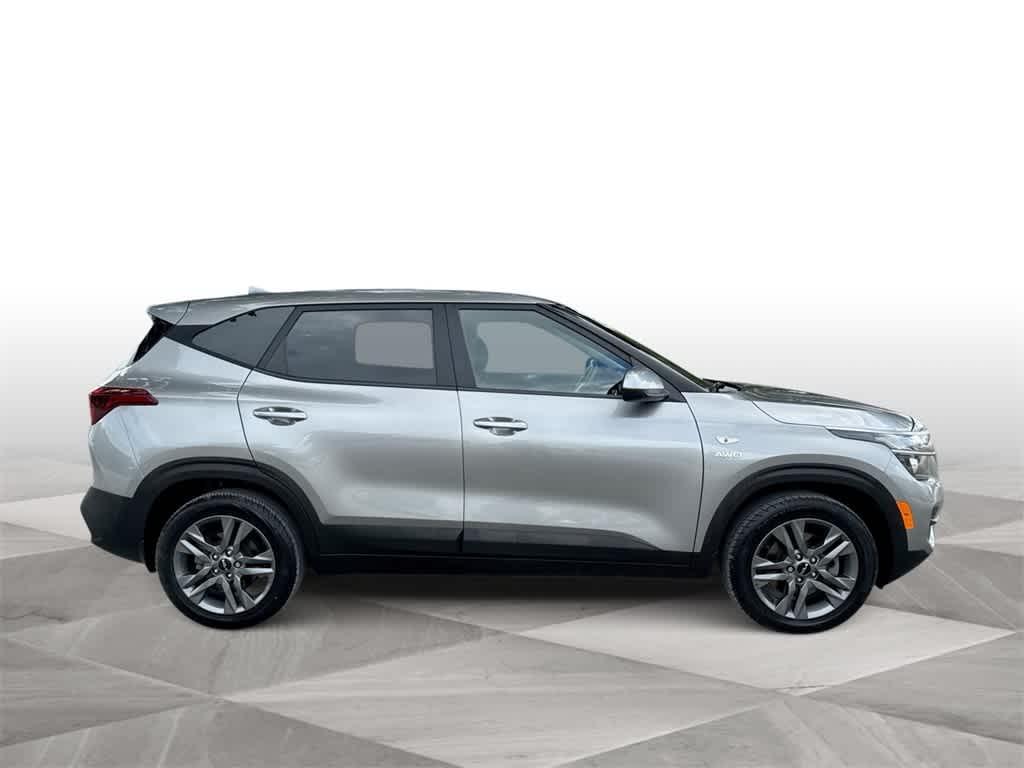 used 2023 Kia Seltos car, priced at $17,261