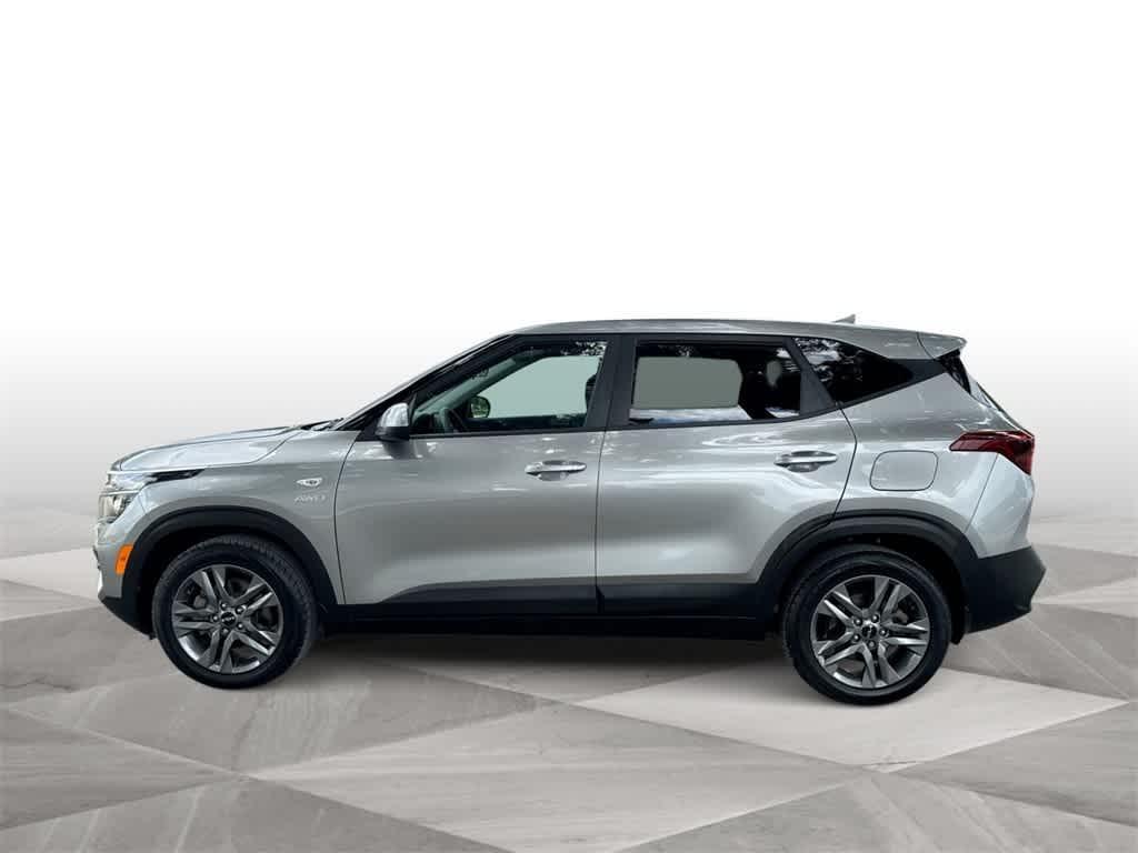 used 2023 Kia Seltos car, priced at $17,261