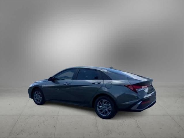 new 2024 Hyundai Elantra car, priced at $29,250