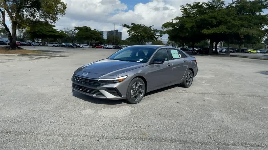 new 2025 Hyundai Elantra car, priced at $23,943