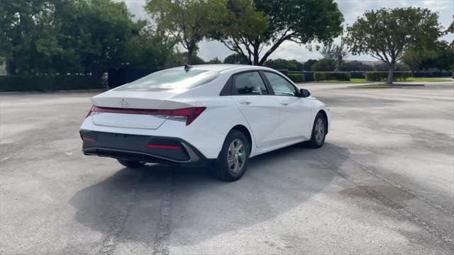 new 2025 Hyundai Elantra car, priced at $23,421