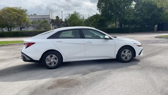 new 2025 Hyundai Elantra car, priced at $23,421