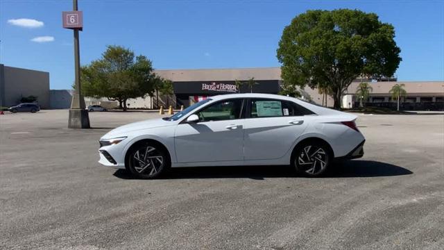 new 2025 Hyundai Elantra car, priced at $26,925