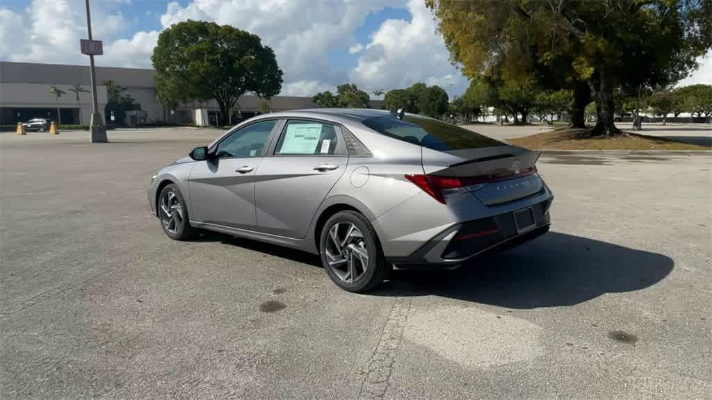 new 2025 Hyundai Elantra car, priced at $23,943