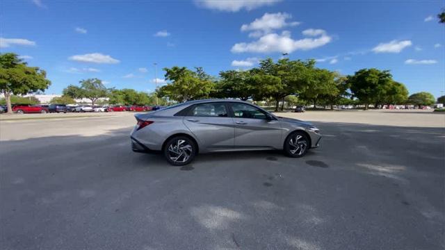 new 2025 Hyundai Elantra car, priced at $24,009